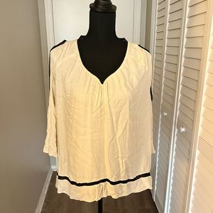 RO & DE Cold Shoulder Blouse